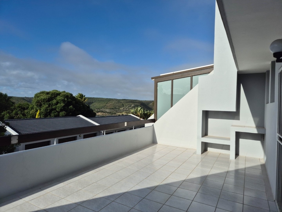 3 Bedroom Property for Sale in Stilbaai Wes Western Cape